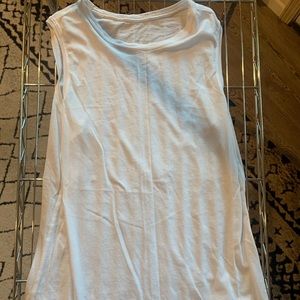 Women’s White Lululemon Muscle Tank Top 4